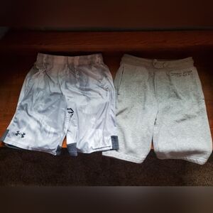 Two pairs boys shorts Underarmour & Gap